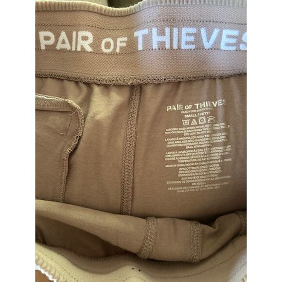 Pair of Thieves “Ready for Everything” Jogger Pants – Men’s Small, Taupe - Picture 6 of 6